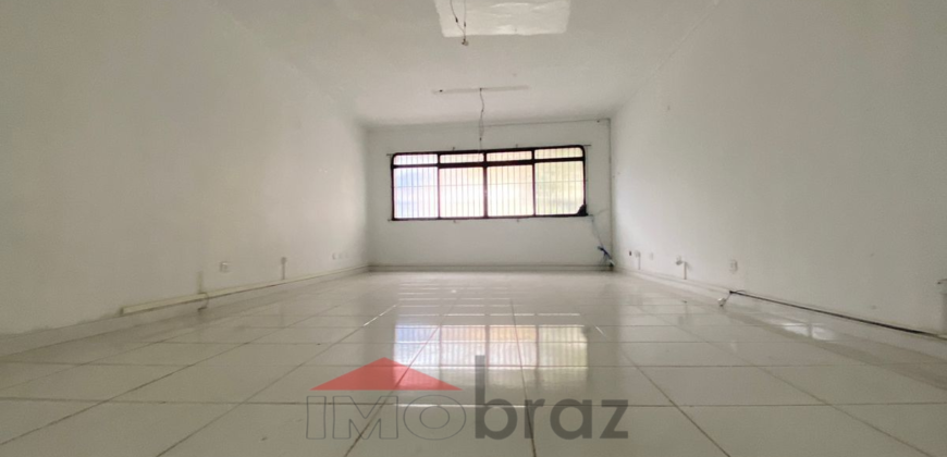 *** + 1 ALUGADO *** Loja comercial de 180m² com pavimento superior no Brás