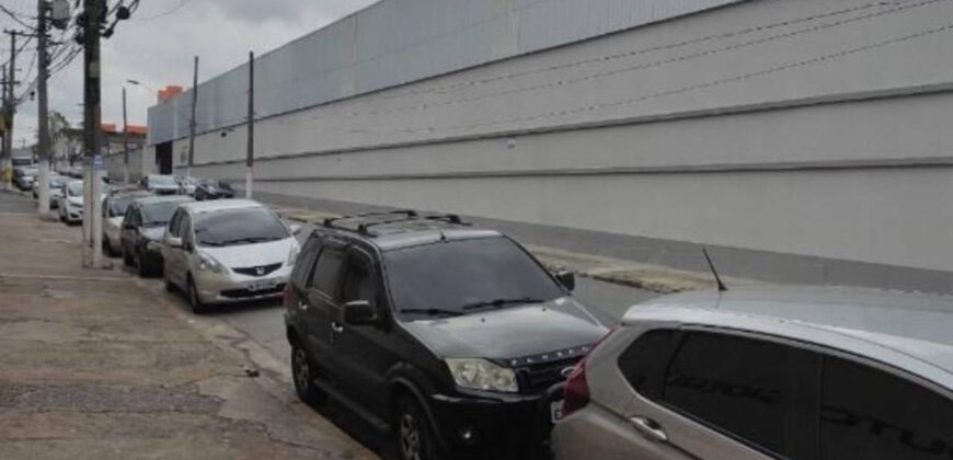 Aluga Galpão de 5445m² no Campestre em Santo André/SP