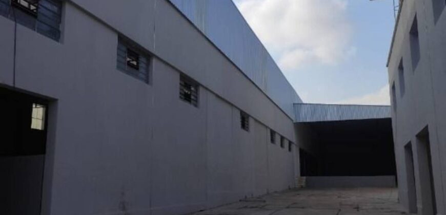Aluga Galpão de 5445m² no Campestre em Santo André/SP