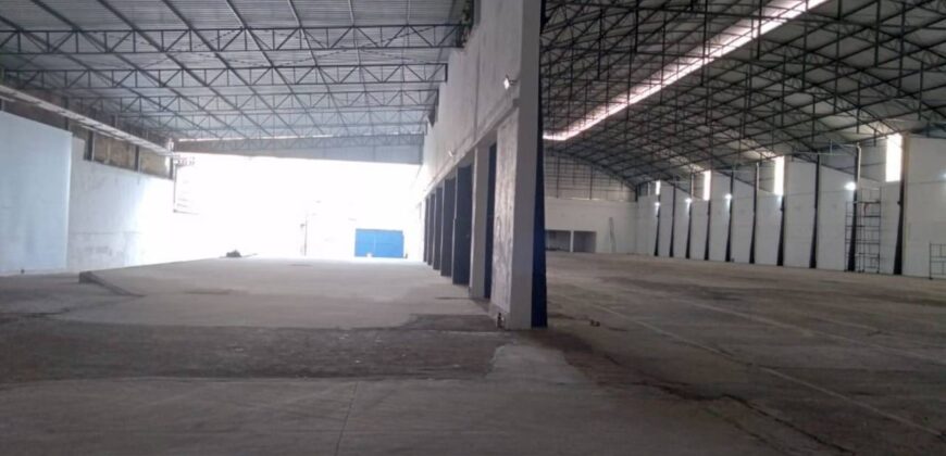Aluga Galpão de 5445m² no Campestre em Santo André/SP