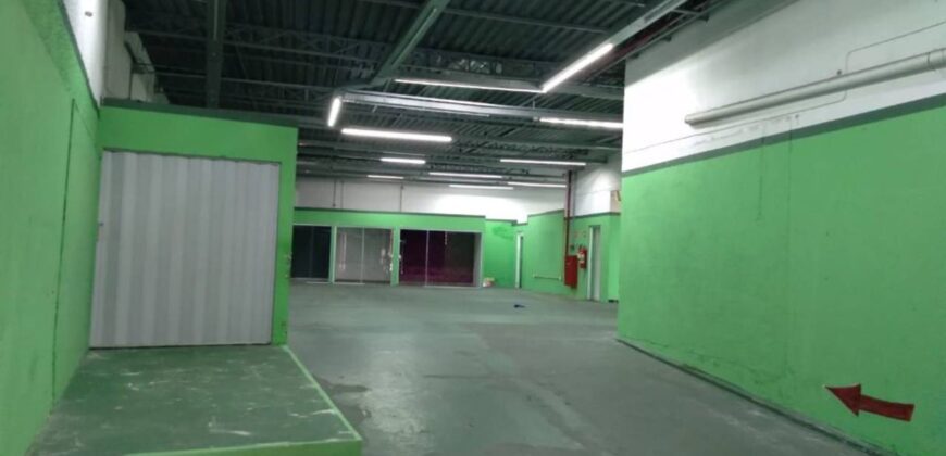 Aluga Salão Comercial de 700m² – Vila Nogueira – Diadema