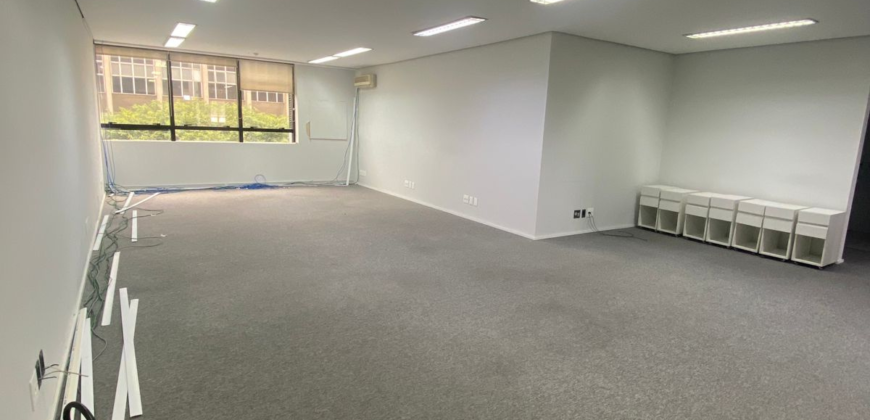 🏢 Aluga-se Conjunto Comercial na Faria Lima – 6º Andar