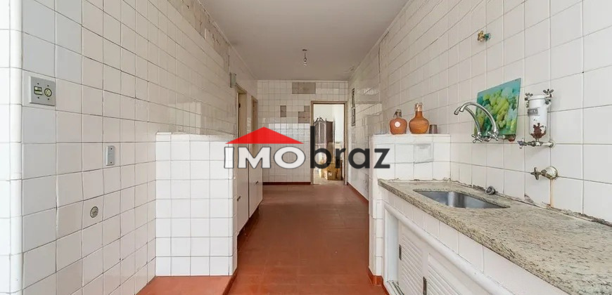 🏡 Oportunidade Incrível! Terreno de 176m² com 2 Imóveis em Excelente Localização 🌟