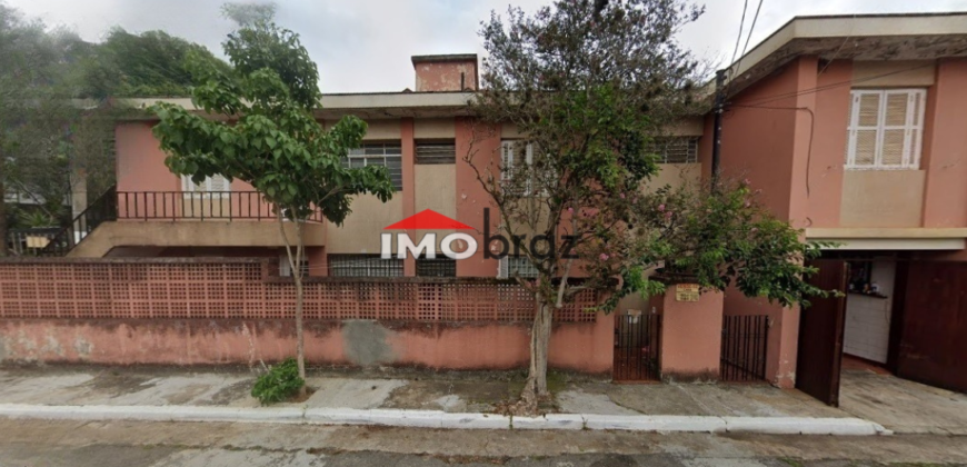 🏡 Oportunidade Incrível! Terreno de 176m² com 2 Imóveis em Excelente Localização 🌟