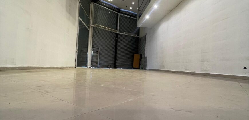 Loja de esquina com 320m² para locação no Brás