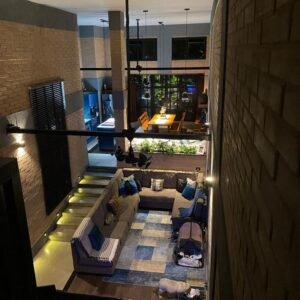 LOFT ÚNICO NO JARDIM GUANÇÃ – Projeto Assinado por Designer de Interiores