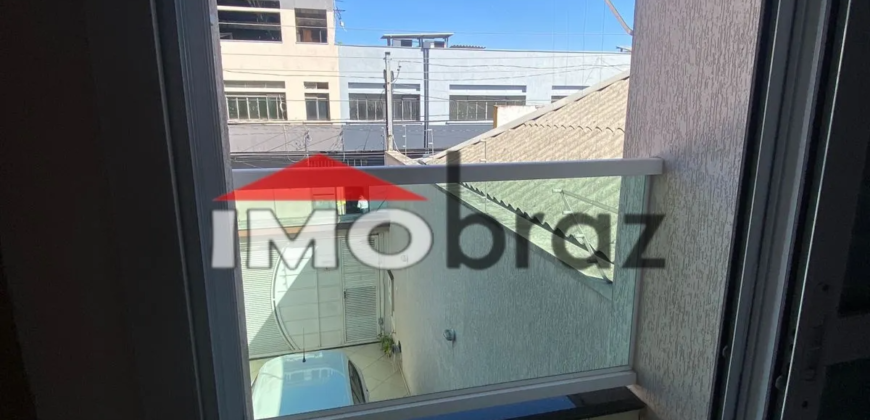 Sobrado à venda na Vila Califórnia com 2 suítes e área gourmet