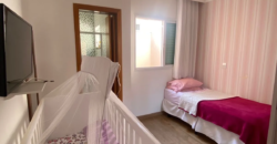 Sobrado à venda na Vila Califórnia com 2 suítes e área gourmet