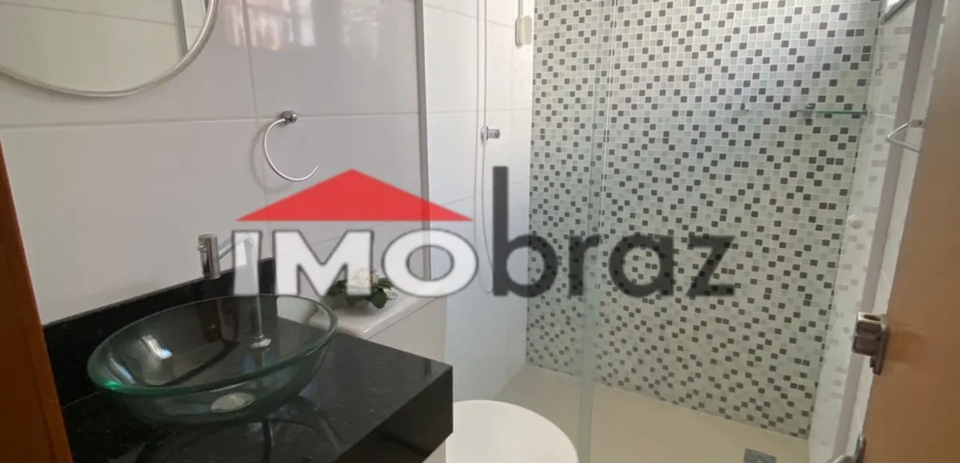 Sobrado à venda na Vila Califórnia com 2 suítes e área gourmet