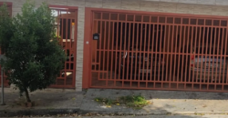 Casa com 4 Quartos à Venda – Jardim Utinga | 259m² de Área Construída