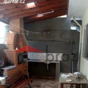 Casa com 4 Quartos à Venda – Jardim Utinga | 259m² de Área Construída