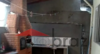 Casa com 4 Quartos à Venda – Jardim Utinga | 259m² de Área Construída