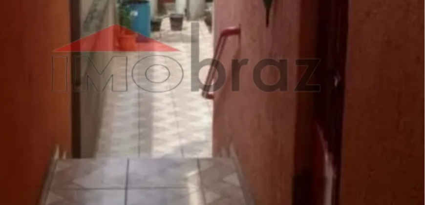 Casa com 4 Quartos à Venda – Jardim Utinga | 259m² de Área Construída