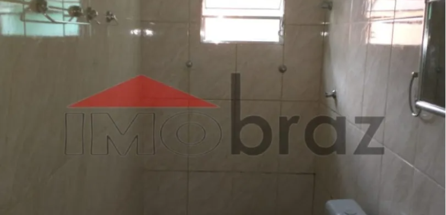 Casa com 4 Quartos à Venda – Jardim Utinga | 259m² de Área Construída