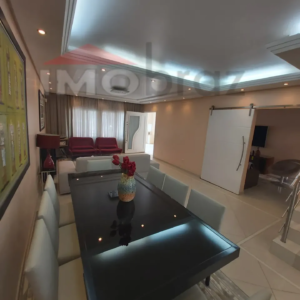 Casa à Venda – 3 Quartos (2 Suítes) | 260m² | Brás / Pari