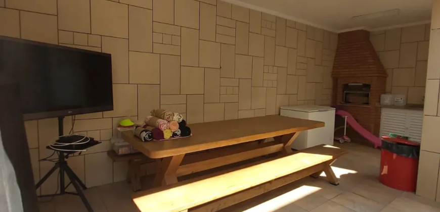 Casa à Venda – 3 Quartos (2 Suítes) | 260m² | Brás / Pari