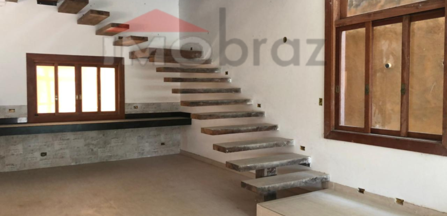 Casa de Alto Padrão à Venda – Condomínio Alpes da Cantareira