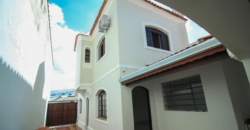 Casa Comercial para Locação – 400 m² | Amplo Espaço e Excelente Estrutura
